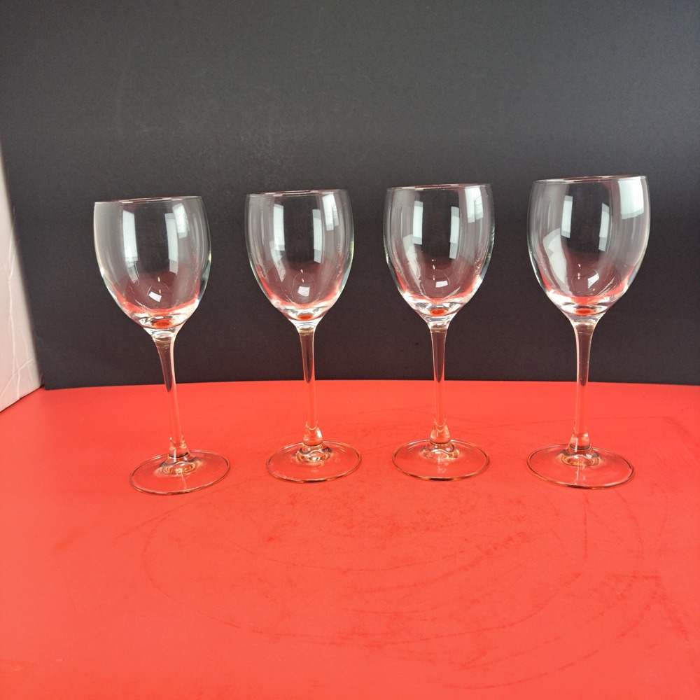 Unbranded Wine Glasses Unisex OS Pink Excellent Set of 4 Blush Pink Stem Clear
